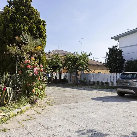 La Casa Di Marisa A 200 Metri Dal Mare *